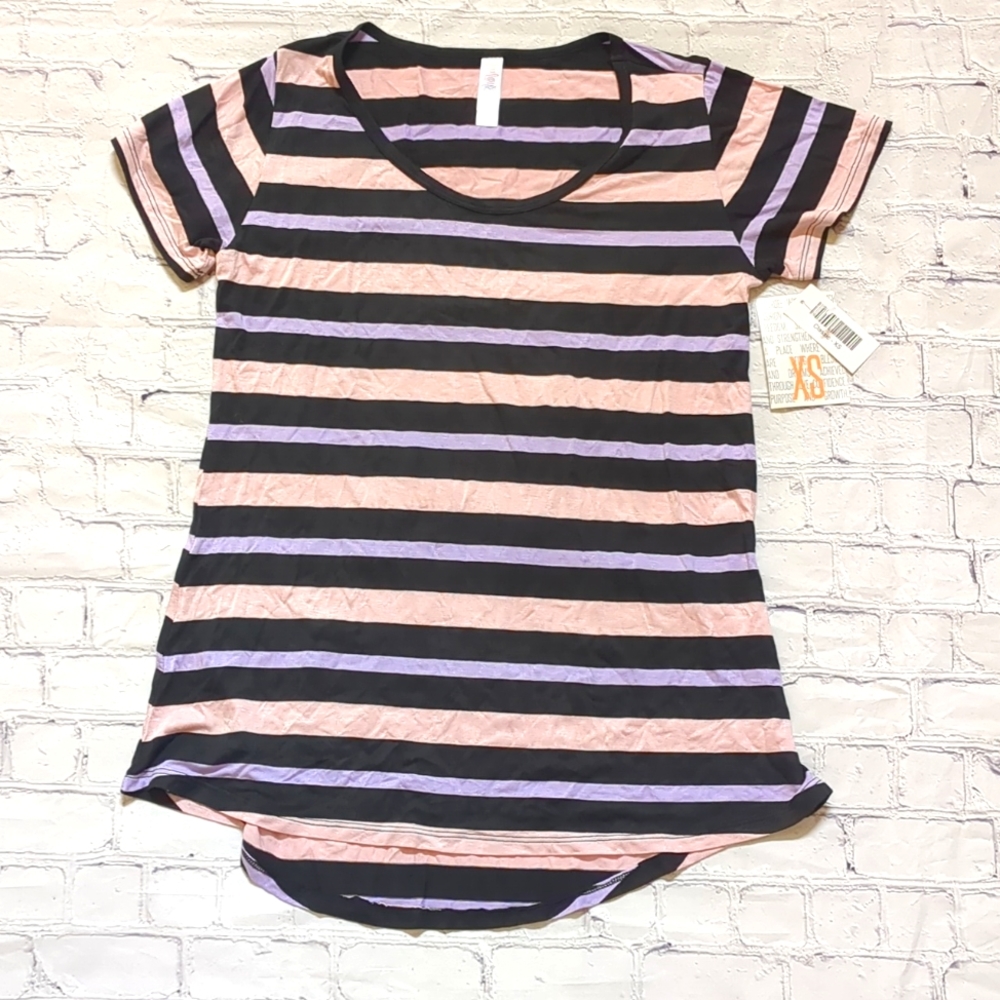 NWT LuLaRoe Classic T, XS